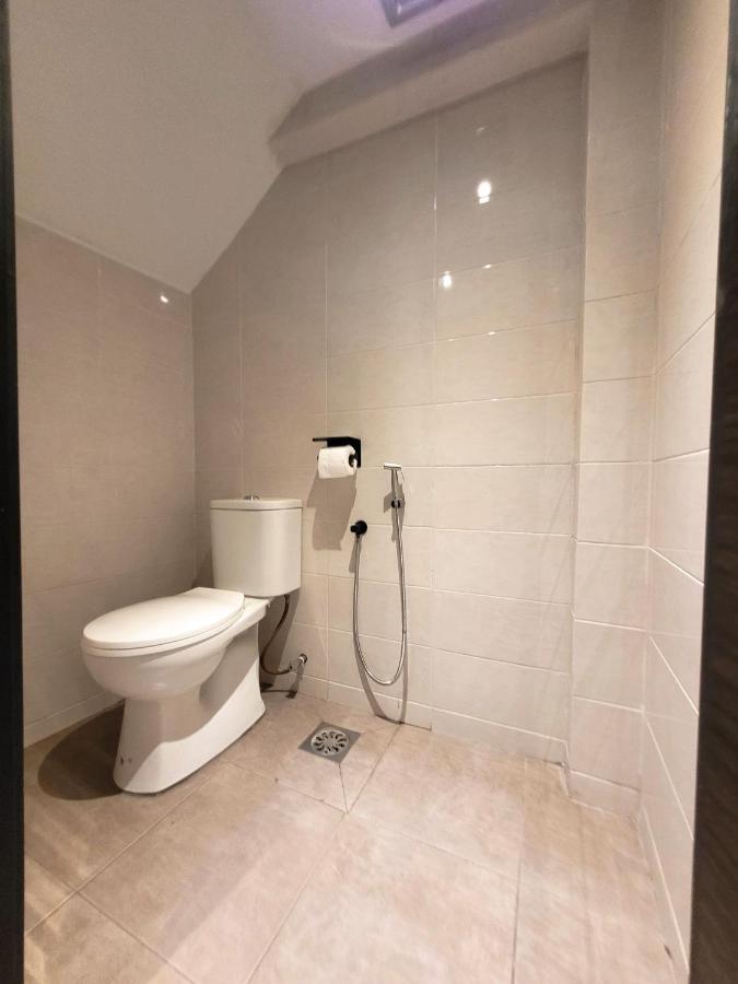 Deluxe Family Room,1376318654:JPEG